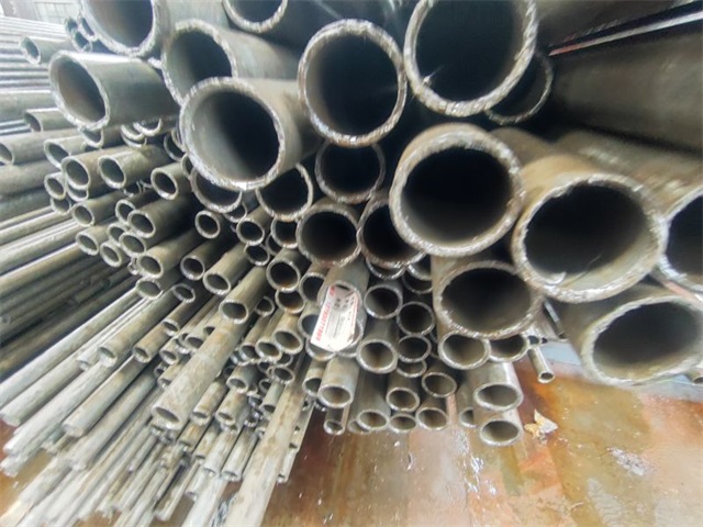 钦州大口径精密无缝钢管