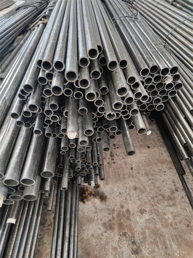 钦州精密光亮无缝钢管厂